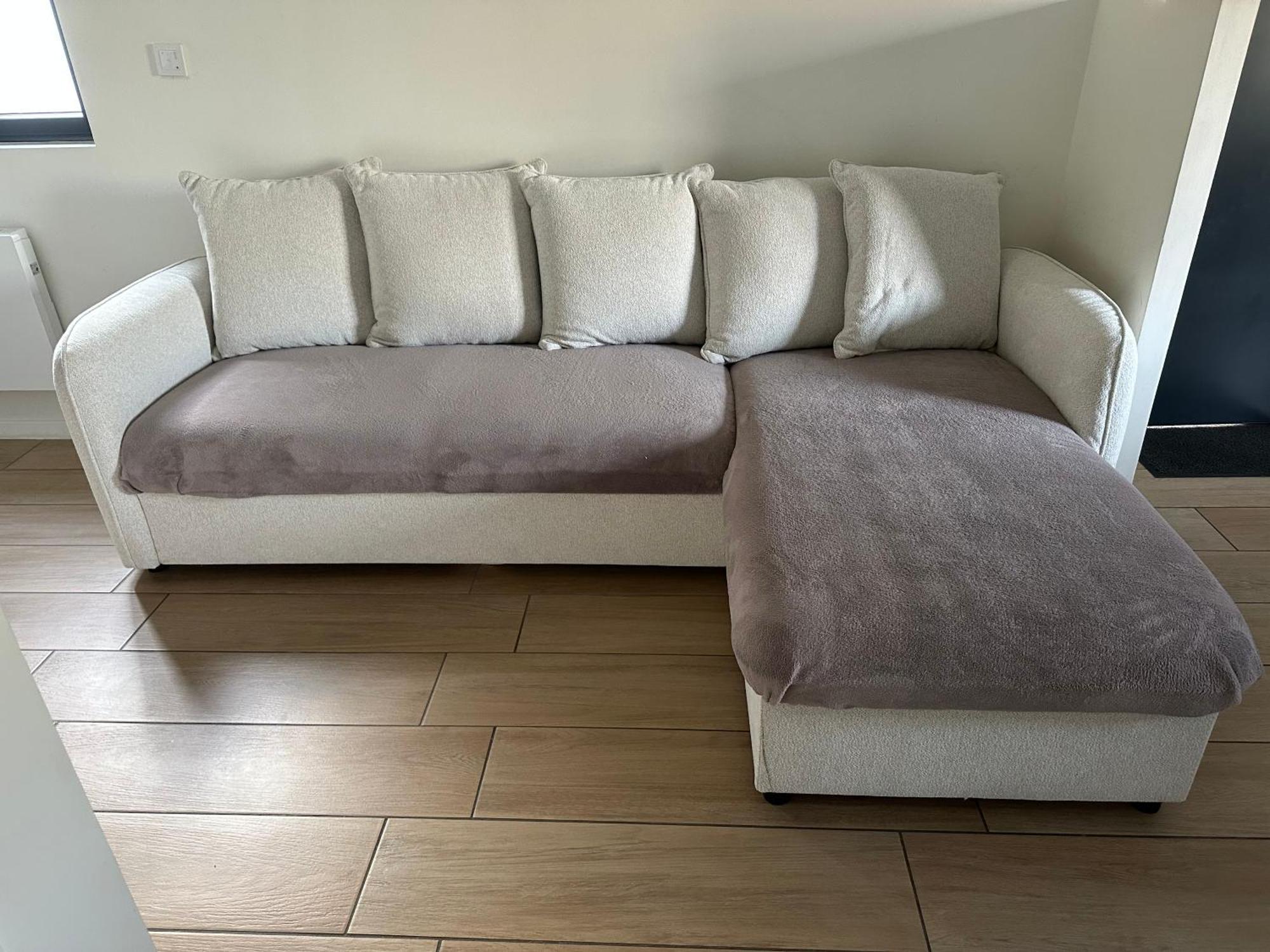 Appartement Duplex Proche Zenith, Megacite, Stade Amiens Eksteriør billede
